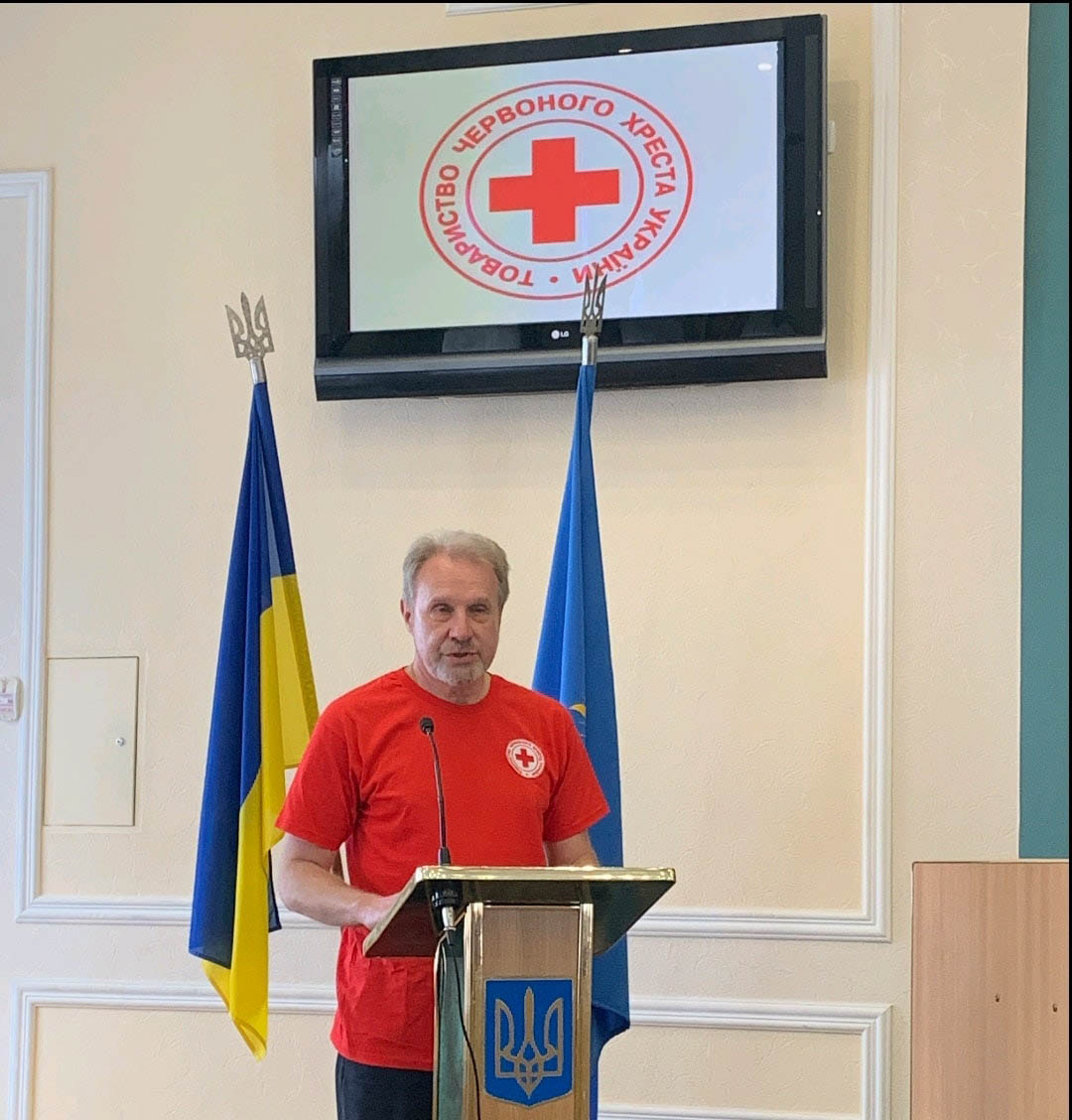 Голова міської організації Товариства Червоного Хреста України Ігор Земсков