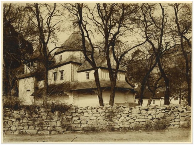Хрестовоздвиженська церква в містечку Карвасари, 1881 рік