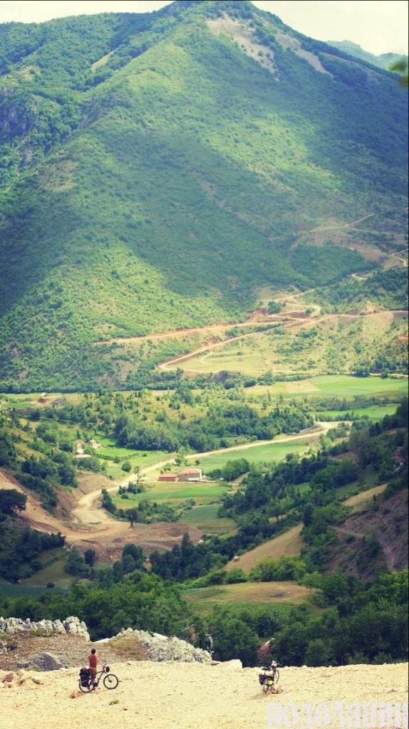 Албанія