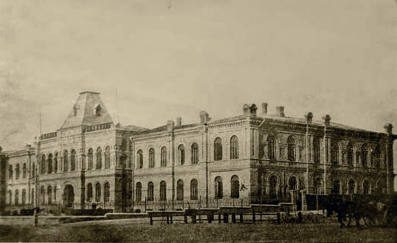 Колишня Олександрівська жіноча гімназія, де розміщувався один із корпусів Запорізького державного педагогічного інституту