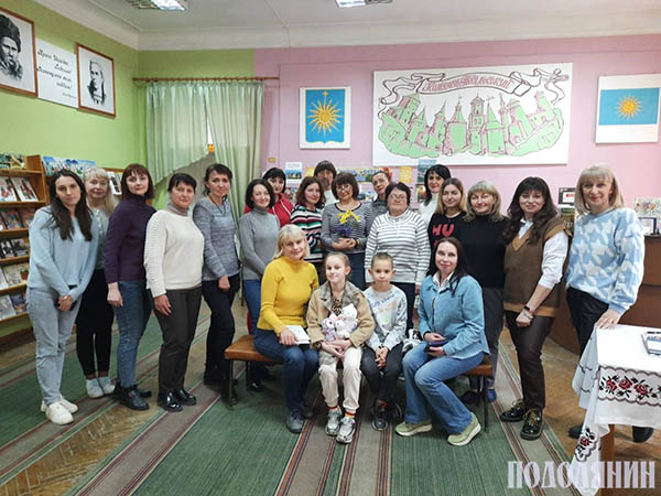 Зустріч із Мілою Іванцовою (у центрі)