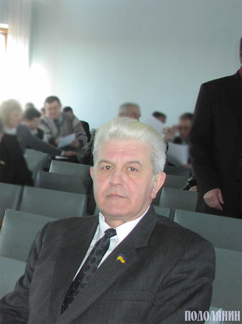 У сесійній залі. Павло Марковський двічі обирався депутатом Кам’янець-Подільської міської ради (1998-2006 рр.)