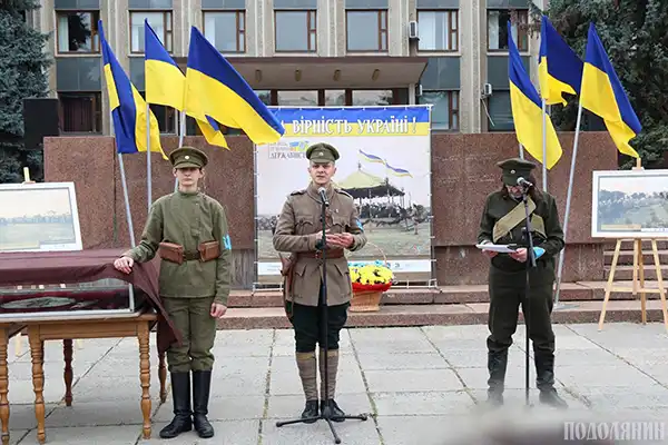 Виступ Дмитра Бабюка. Фото - Хмельницька ОВА